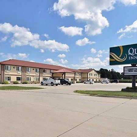 Quality Inn & Suites Grinnell Near University Bagian luar foto